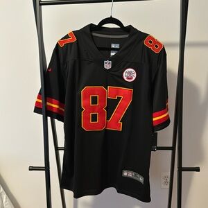 NWT Travis Kelce jersey
